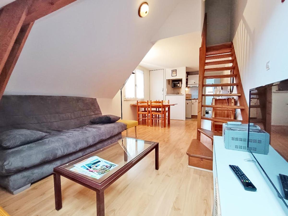 Chez Charlotte, T3 Duplex, Vue Montagne, Parking Gratuit, Ascenseur, 4 Personnes Apartment Bagneres-de-Luchon Luaran gambar